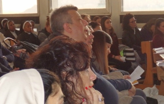 Una luce nella notte...Dio si mette nelle tue mani