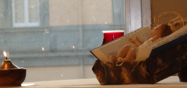 Una luce nella notte ... Dio si mette nelle tue mani